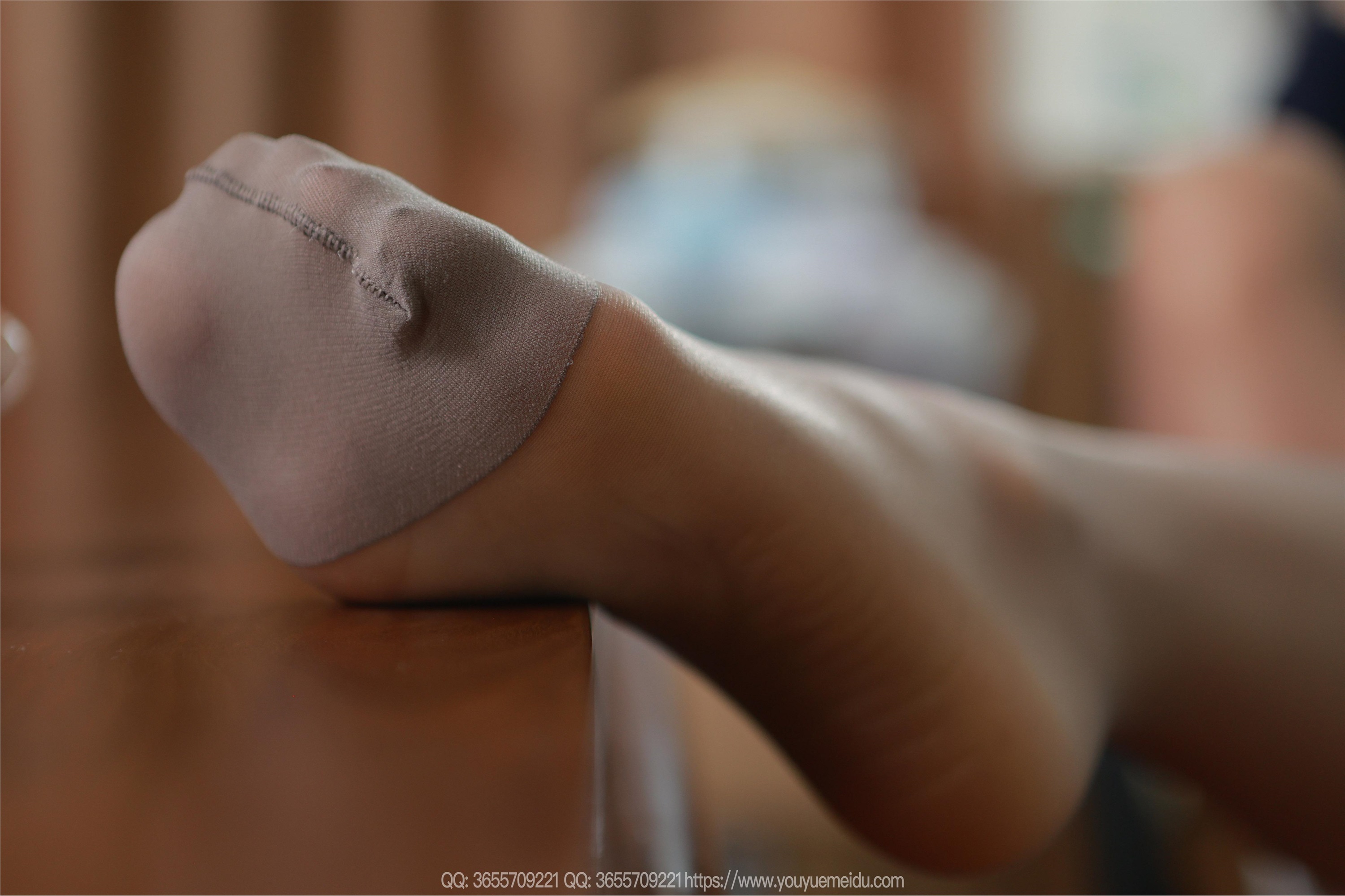 IESS异思趣向  2025.06.09 丝享家 2075 兔兔《老板在吗？（下）》